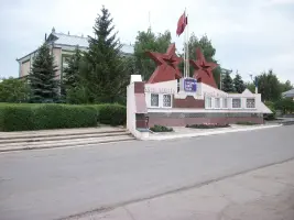 Памятник в центре села, фотография 2