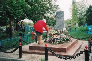 Братская могила в станице Казанской Краснодарского края