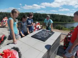 Обелиск на реке Сишке