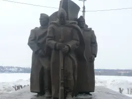 Вечный огонь у Мемориала павшим во Второй Мировой войне. Самарская область, город Сызрань, фотография 5