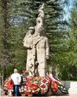Обелиск памяти воинов-хотьковцев, погибших в годы Великой Отечественной войны