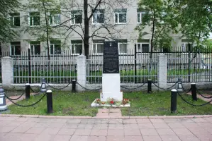 Обелиск в честь подвига сапера Героя Советского Союза Михаила Булатова