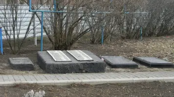 Памятник погибшим воинам, фотография 2