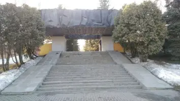 Мемориал погибшим воинам на Князь-Владимирском кладбище, фотография 2