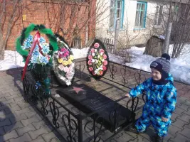 Памятник погибшим воинам округа в селе Пушкарное Белгородского района Белгородской области, фотография 3