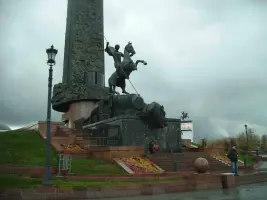 Монумент Победы