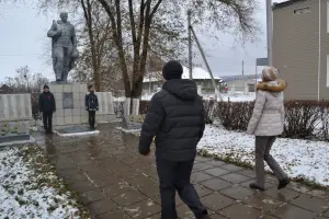 Памятник воинам-односельчанам, погибшим в годы ВОВ, фотография 5