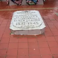 Памятник экипажу бомбардировщика, погибшему на территории Эльбрусского района, фотография 3