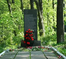 Памятник лейтенанту Катину
