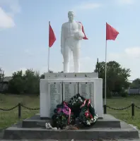 Обелиск павшим в Великой Отечественной войне 1941-1945 гг