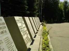 Мемориальный комплекс "Холм Воинской Славы"