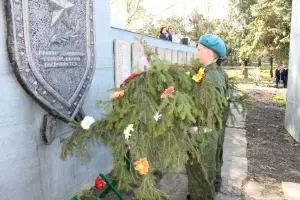 Памятник погибшим в годы ВОВ, фотография 2