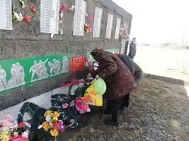 Памятник погибшим воинам в годы ВОВ в селе Трубачево, Шегарского района, Томской области, фотография 3