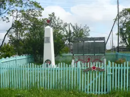 Обелиск в селе Ленёвское Режевского района Свердловской области