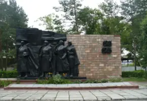 Монумент воинам-землякам, павшим в сражениях Великой Отечественной войны