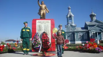 Памятник-обелиск погибшим варшавянам