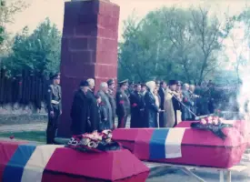 Мемориал «Память» в селе Кочетовка Хохольского района Воронежской области