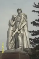 Памятник в Комсомольском сквере,, фотография 3
