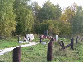 Братская могила в деревне Раденки