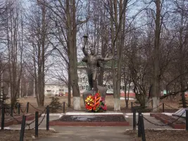Памятник Кремлёвским курсантам, фотография 2