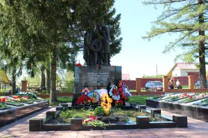 Братская могила в с. Хотьково, Калужская область