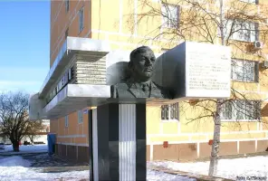 Памятник дважды Герою Советского Союза, Маршалу П.К. Кошевому, фотография 4