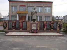 Памятник воинам, погибшим на фронтах Великой Отечественной войны в селе Рахманово