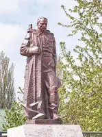 Мемориал в станице Красный Яр – Волгодонск, Ростовская область