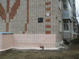 Мемориальная табличка Бажанову Вадиму Ивановичу, фотография 2