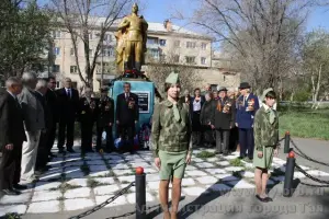 Памятник «Воину-строителю»