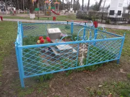 Памятник "Малолетним жертвам фашизма", фотография 2