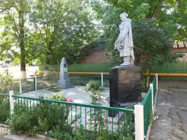 Братская могила, мемориал – село Ново-Александровка, Азовский район, Ростовская область, фотография 5