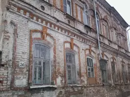 Мемориальная доска Штаба 11 запасного кавалерийского полка, фотография 3