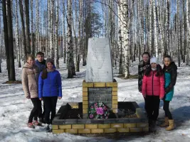 Памятник – мемориал «Воину освободителю», фотография 4