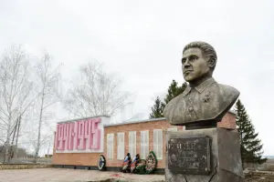 Посвящение Герою Советского Союза Кайманову Никите Фадеевичу в г. Нижнекамск РТ
