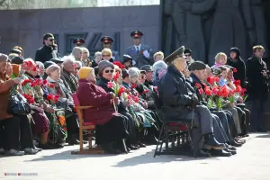 Мемориальный комплекс Площадь Победы, фотография 3
