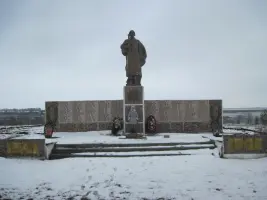 Памятник павшим воинам