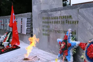 Мемориальный комплекс в поселке Арти Свердловской области, фотография 3