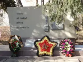 Обелиск «Никто не забыт ничто не забыто», фотография 3