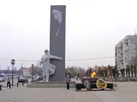 Монумент "Памяти павшим"
