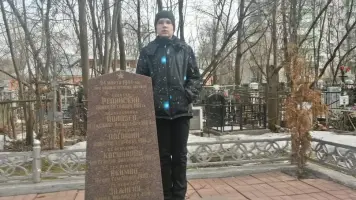 Второе Братское захоронение военных лётчиков ВВС ВМФ СССР на Измайловском кладбище Москвы