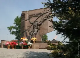 Памятник в деревне Волково