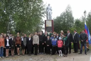Памятник в селе Фоминское, фотография 2