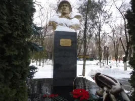Памятник Андрею Васильевичу Грязнову