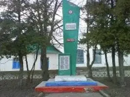 Школьный обелиск "ВОИНАМ - ГОРЬКОВЦАМ", фотография 2
