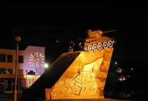 Монумент Славы. Танк "Т-34", фотография 2