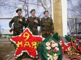 Обелиск воинам-землякам, фотография 2