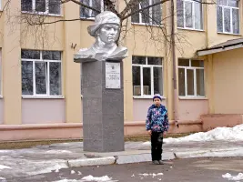 БЮСТ В.И.ГАЛОЧКИНА