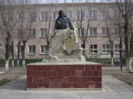 Памятник Герою СССР, летчику-истребителю Степану Здоровцеву, фотография 4