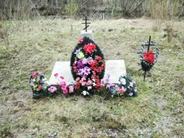 Памятник железнодорожникам, погибшим в августе 1941 г